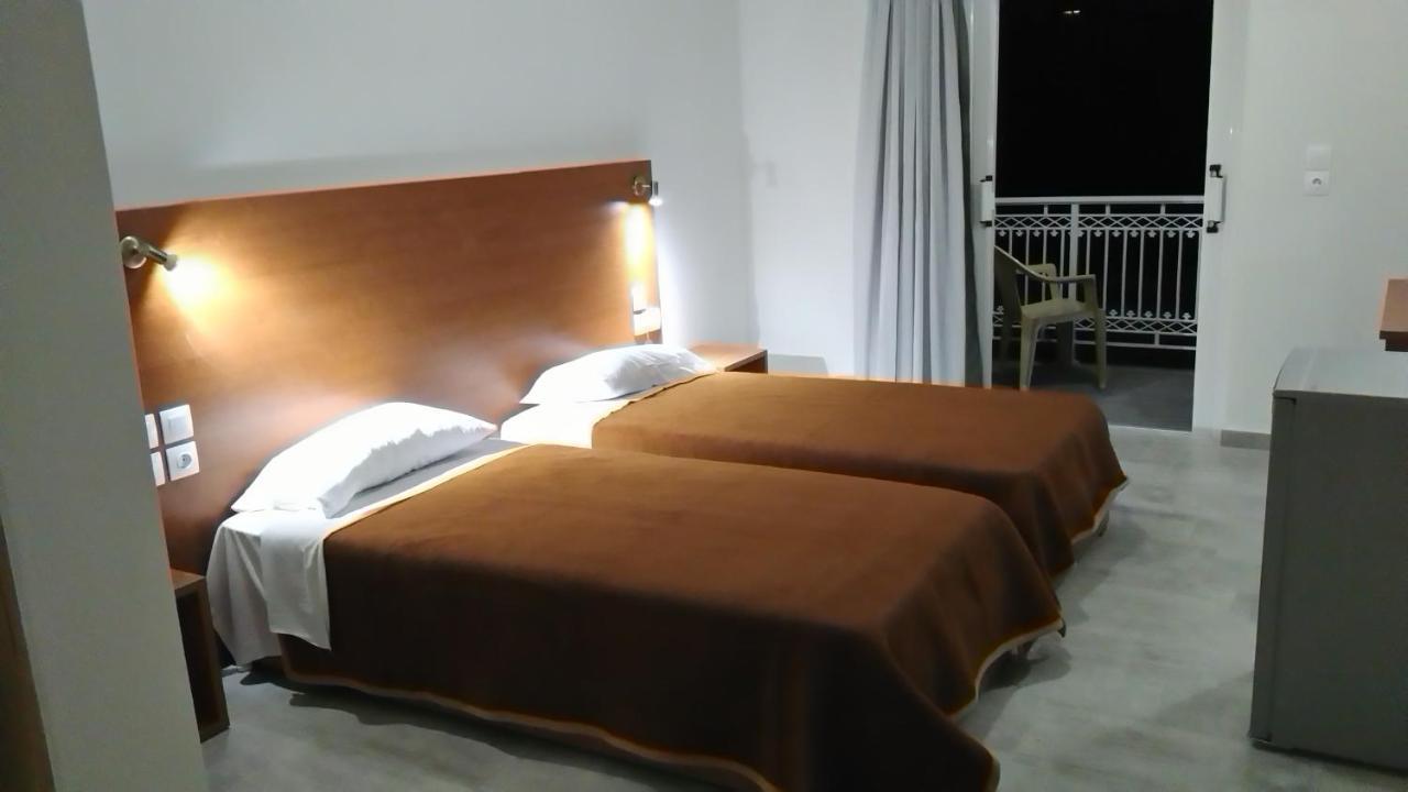 Hotel Sydney Лаганас Екстериор снимка